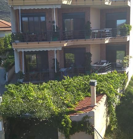 Nikolitsa Apartments Glyfada  Екстериор снимка