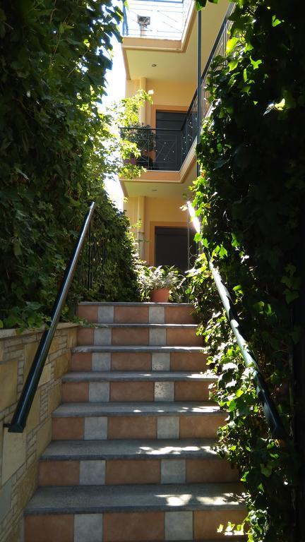 Nikolitsa Apartments Glyfada  Екстериор снимка