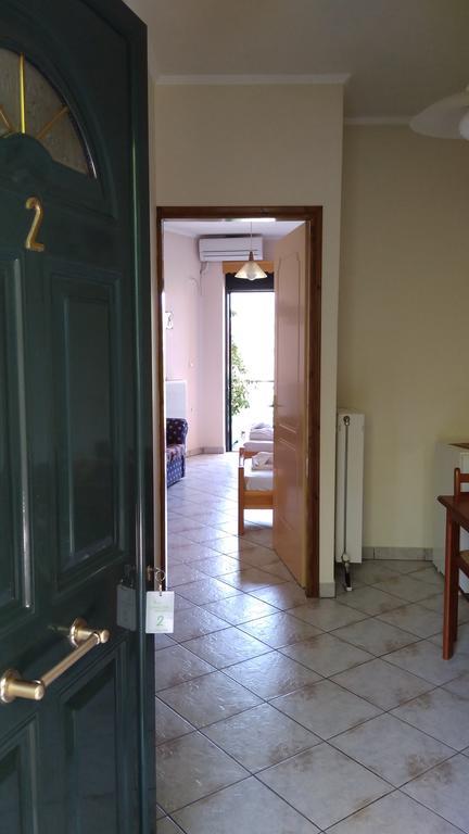 Nikolitsa Apartments Glyfada  Екстериор снимка