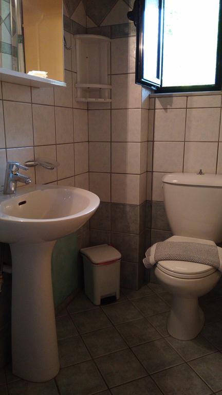 Nikolitsa Apartments Glyfada  Екстериор снимка