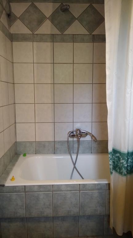Nikolitsa Apartments Glyfada  Екстериор снимка