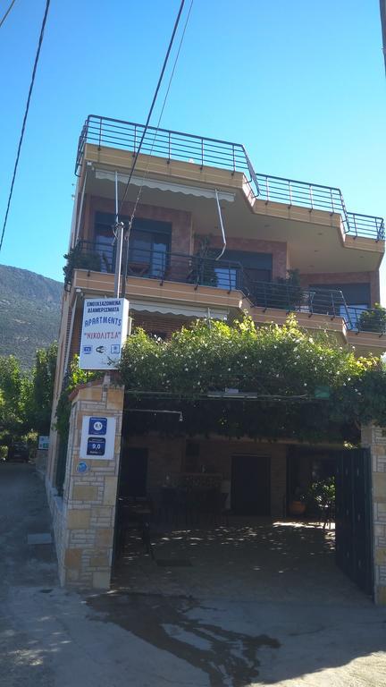 Nikolitsa Apartments Glyfada  Екстериор снимка
